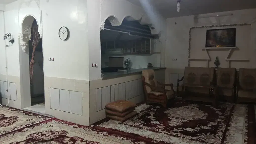 خانه باغی|فروش خانه و ویلا|لنجان, |دیوار