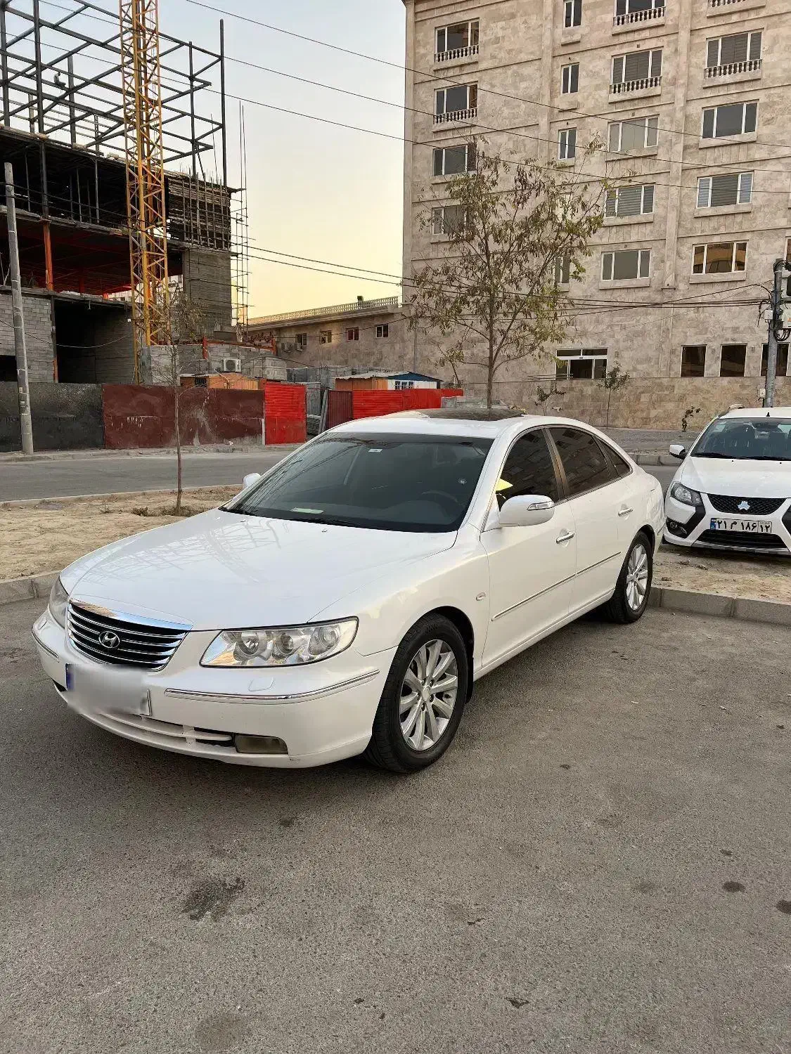 آزرا ۲۰۰۹فول با چراغ شور و زنون بدون رنگ و گیریسی|خودرو سواری و وانت|مشهد, آزادشهر|دیوار