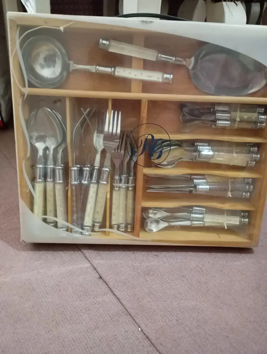 سرویس قاشق چنگال چاقو|ظروف سرو و پذیرایی|تبریز, |دیوار