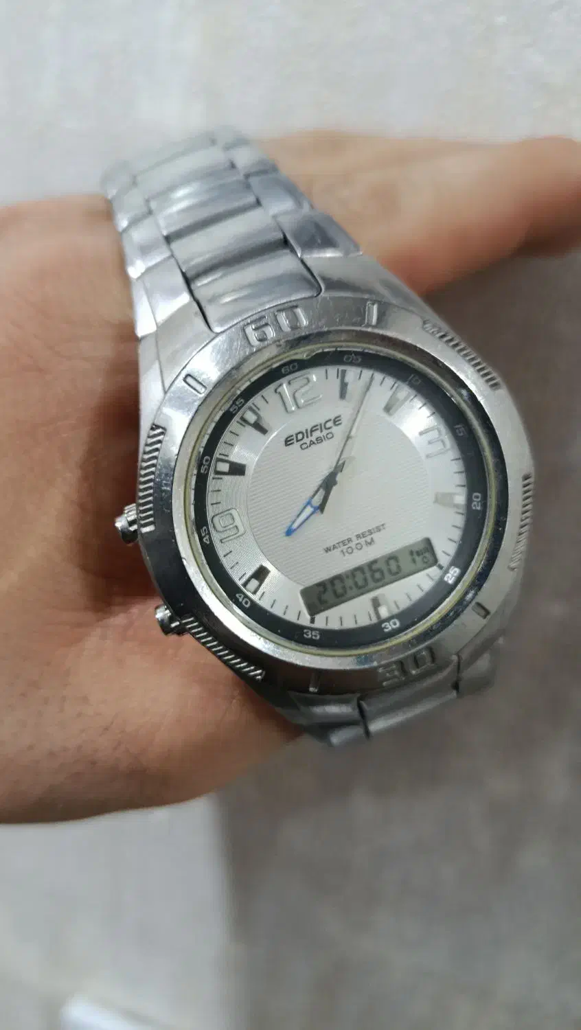 ساعت اصلی و قدیمی|ساعت|اهواز, شریعتی جنوبی|دیوار