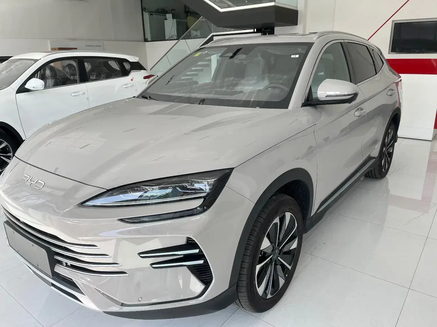 byd سانگ پلاس ثبت نام با چشم خدا بنام حواله|خودرو سواری و وانت|اصفهان, باب الدشت|دیوار