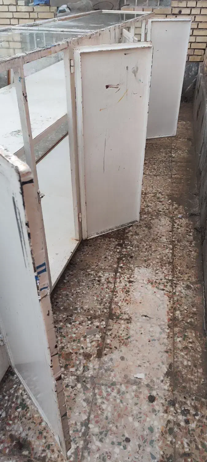 دکه ۴متری تمیز ورق زخیم قدیمی|فروشگاه و مغازه|خرمشهر, |دیوار