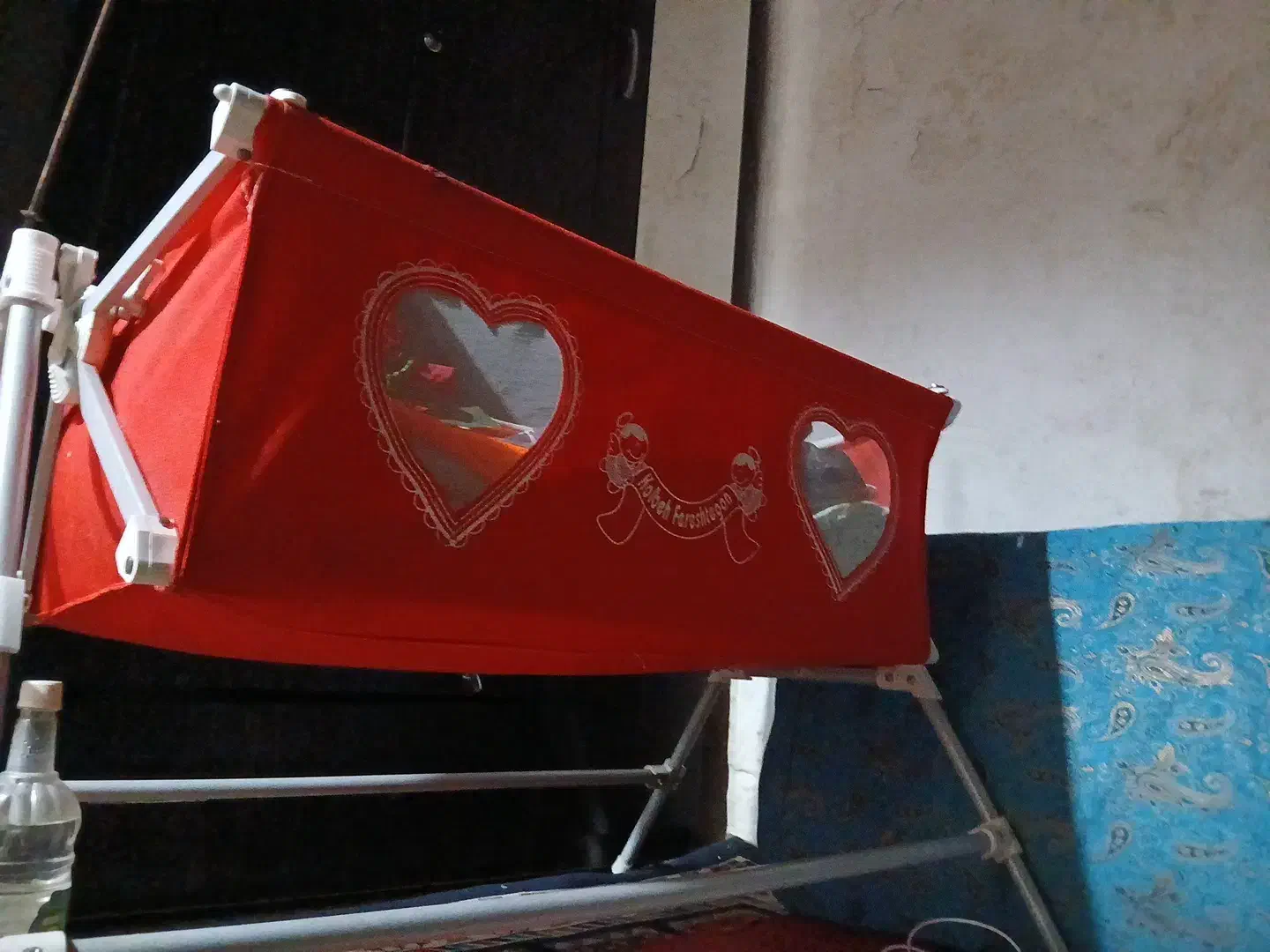 لولک بچه|تخت و صندلی بچه|بندر امام خمینی, |دیوار