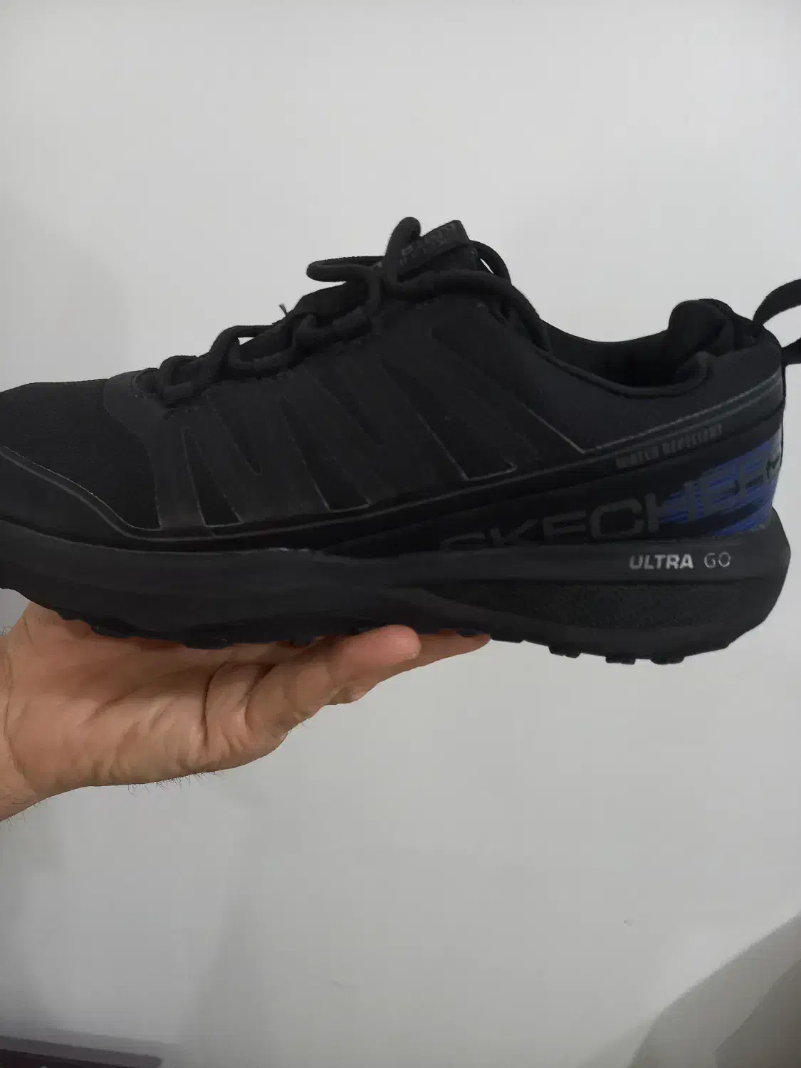 اسپرت خارجی ویتنام هستش|کیف، کفش، کمربند|کارون, |دیوار