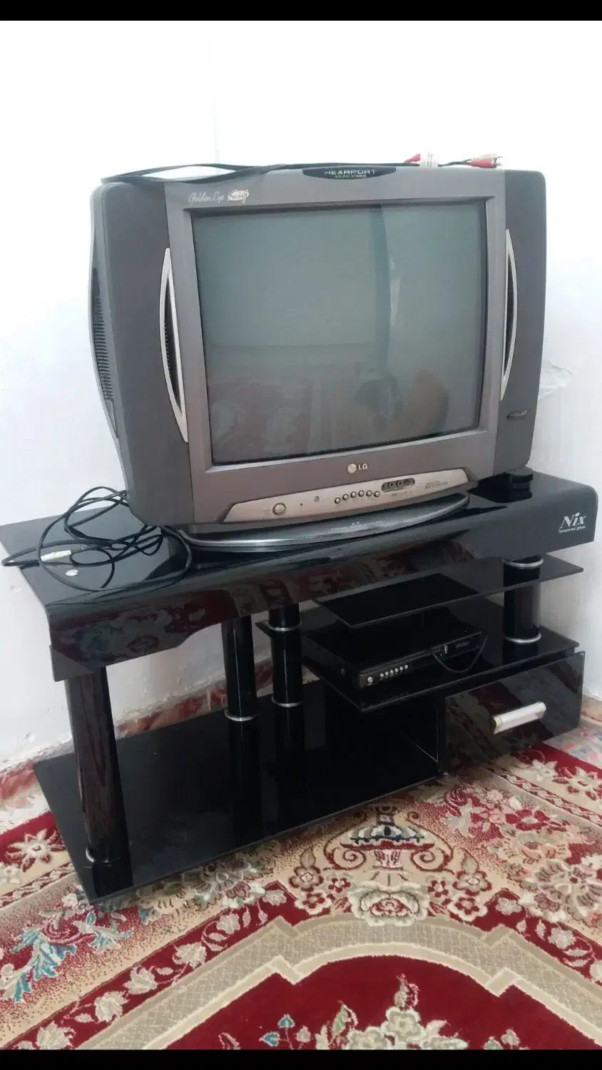 تلویزیون ۲۱اینچ ال جی بازیرتلویزیون ودیجیتال|تلویزیون و پروژکتور|نورآباد, |دیوار