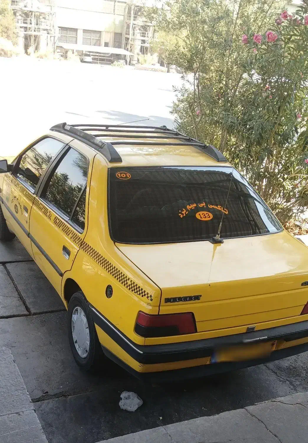 تاکسی ۹۰ پلاک ت ۱۳۳ با بیسیم|خودرو سواری و وانت|یزد, |دیوار