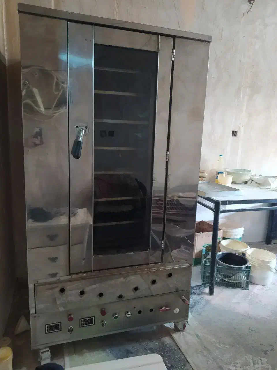 فر در حد نو|اجاق گاز و لوازم برقی پخت‌وپز|اردبیل, |دیوار