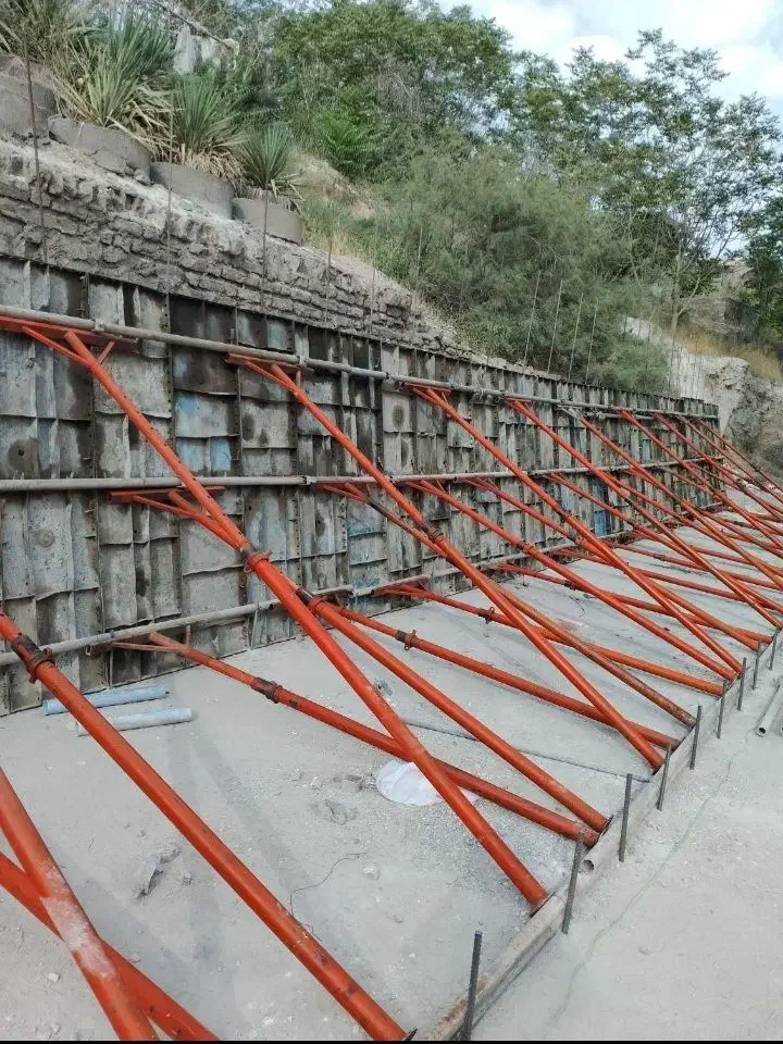 آرماتور بندی و اجرا استخر،وسقفهای بتنی،فلزی،|خدمات پیشه و مهارت|بومهن, |دیوار