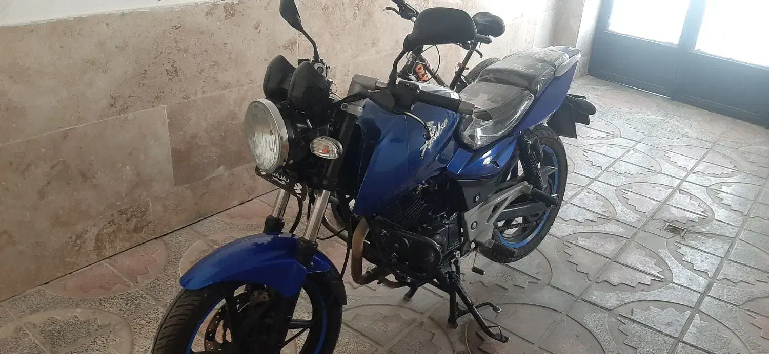 موتور پالس|موتورسیکلت|الیگودرز, |دیوار