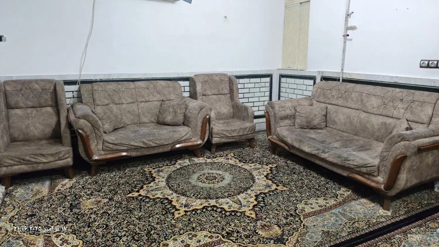 مبل دست دو جنس خوب|مبلمان خانگی و میز عسلی|دزفول, |دیوار