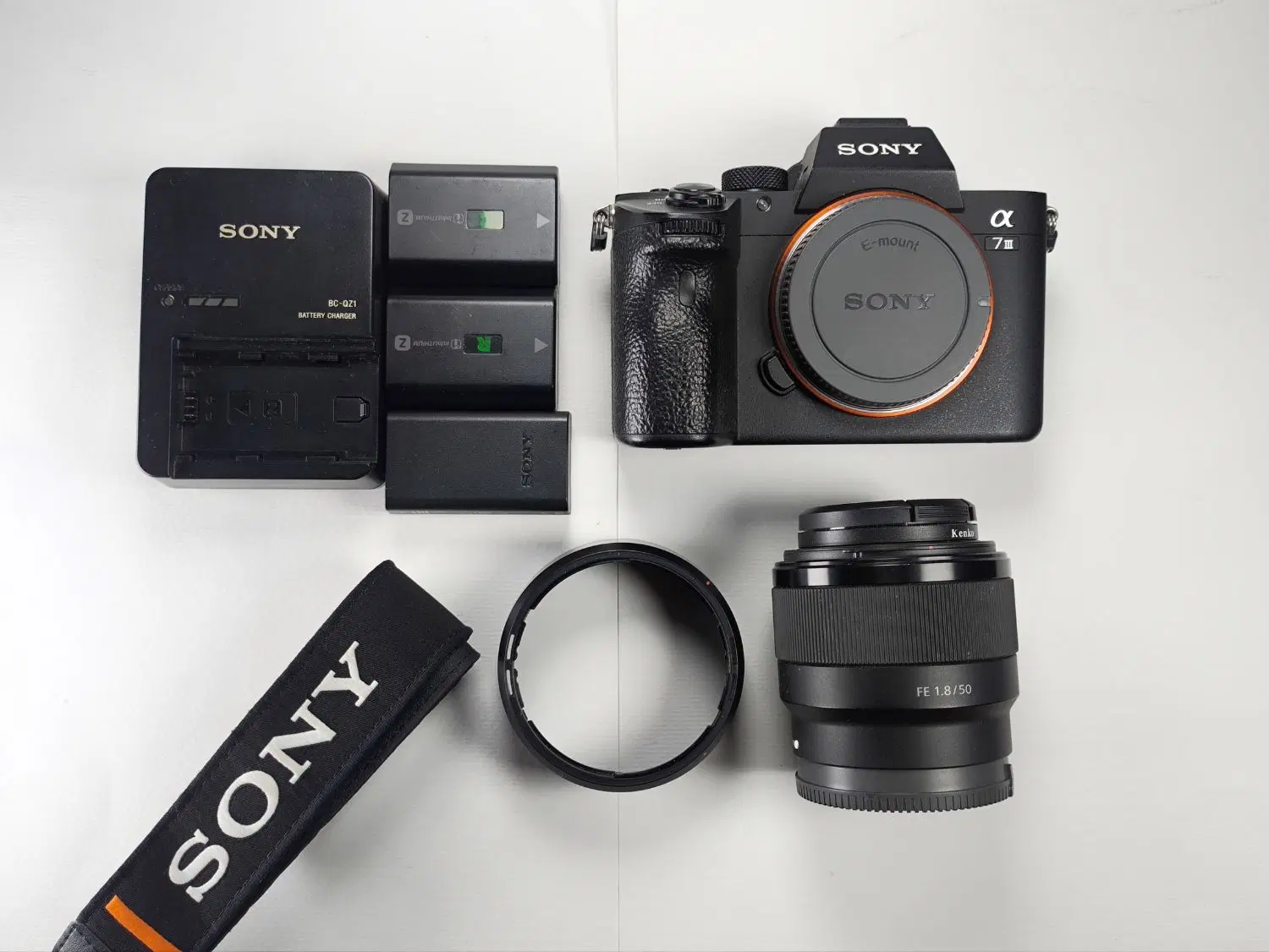 دوربین Sony A7lll + لنز Sony 50mm f1.8|دوربین عکاسی و فیلمبرداری|تهران, درختی|دیوار