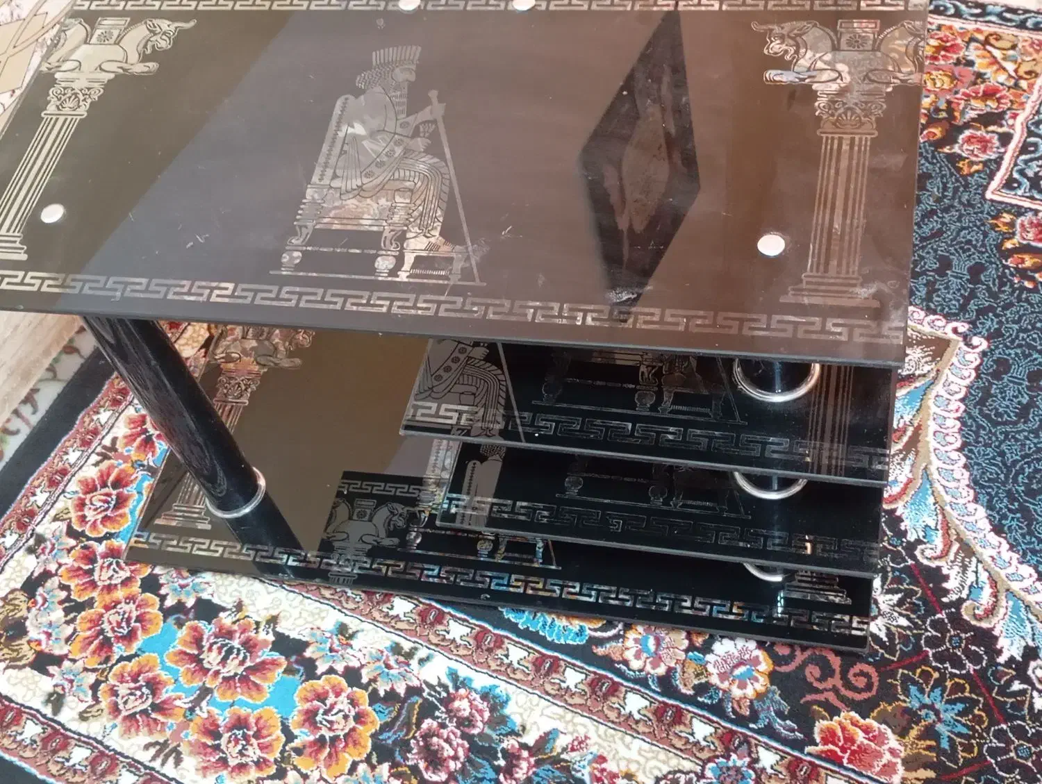 میز تلویزیون|میز تلویزیون|قیروکارزین, |دیوار