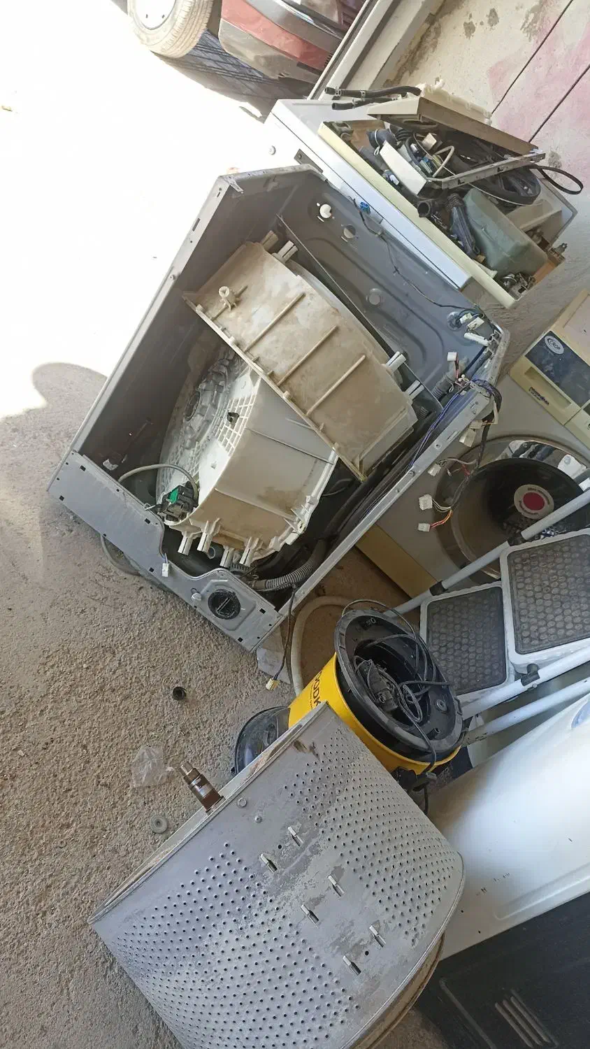 تعمیر تخصصی یخچال و فریزر تعمیر لباسشویی|خدمات پیشه و مهارت|یاسوج, |دیوار