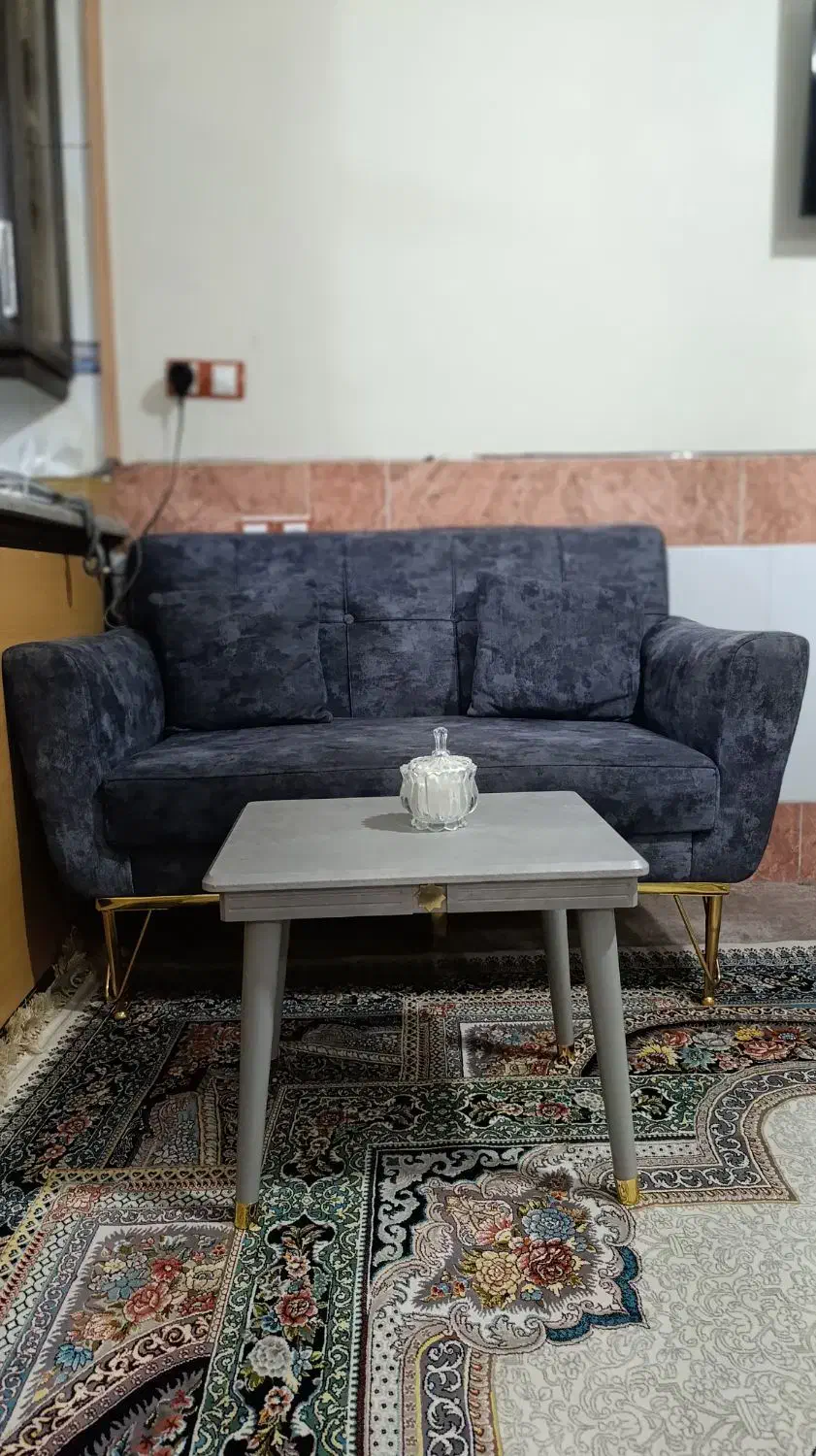 مبلمان|مبلمان خانگی و میز عسلی|قم, شهرک امام حسین|دیوار