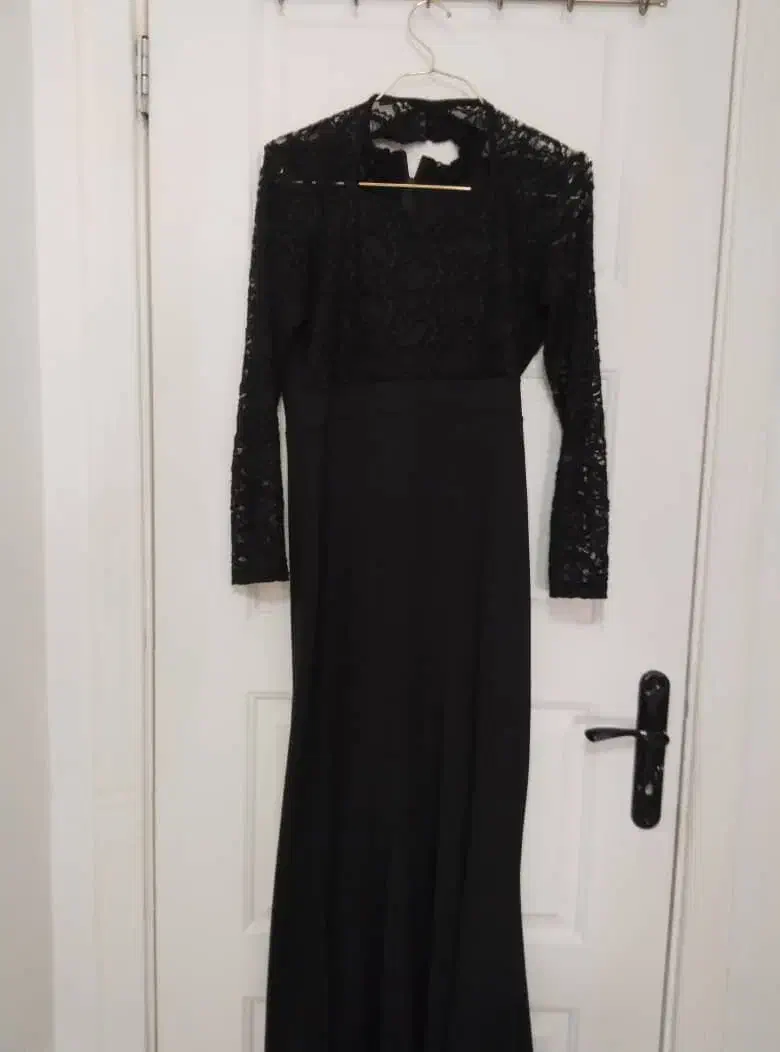 پیراهن مجلسی|لباس|تهران, ارامنه|دیوار