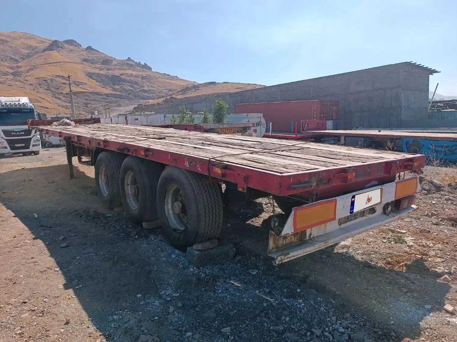 کفی تریلر سه محور دست ساز|خودرو سنگین|نسیم‌شهر, |دیوار