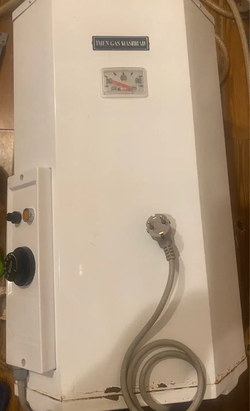 آبگرمکن ۵۰ لیتری|آبگرمکن، پکیج، شوفاژ|کیش, |دیوار