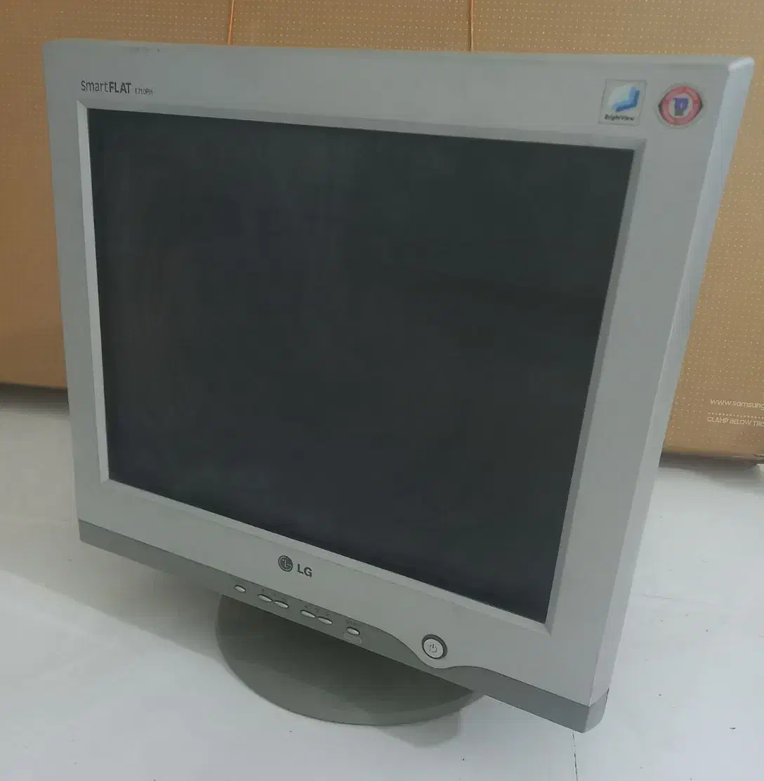 مانیتور الجی|رایانه رومیزی|اراک, |دیوار