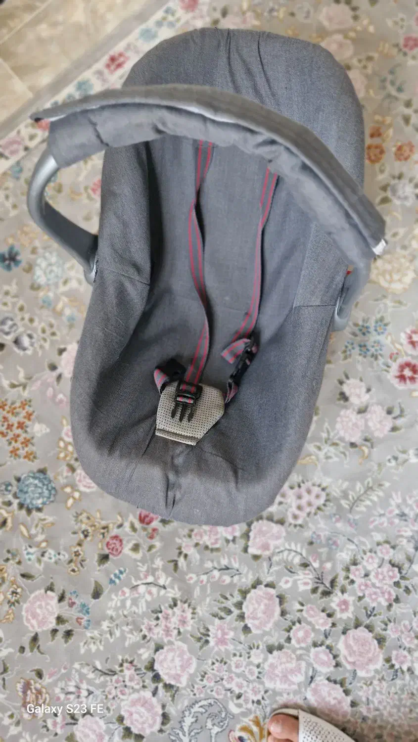 فروش کریر و سرویس خواب توسی قرمز|کالسکه و لوازم جانبی|ساوه, |دیوار