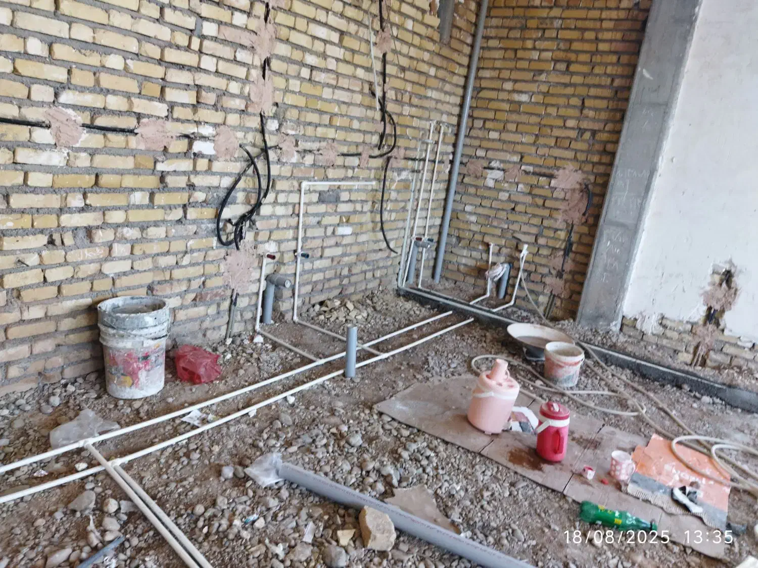 خدمات فنی گیتی آرا|خدمات پیشه و مهارت|اسفراین, |دیوار