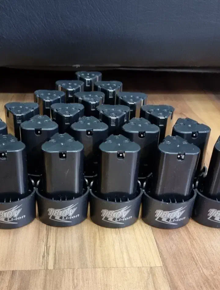 باطری وشارژی|ابزارآلات|تهران, علیآباد|دیوار