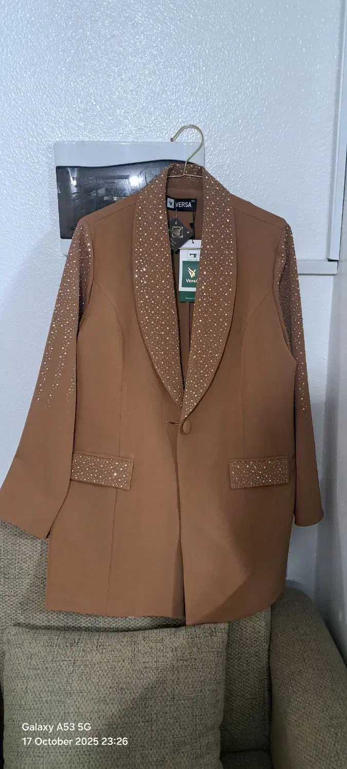 کت مجلسی و شلوار سایز ۴۴ تا ۴۶.اتیکت دار کاملا نو|لباس|شاهینشهر, خانه کارگر|دیوار