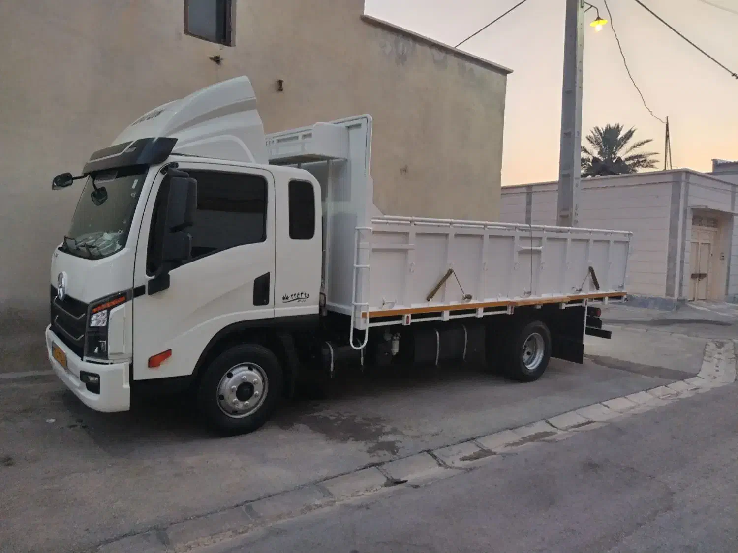 فروش نقدی دایون 6 تن|خودرو سنگین|لار, |دیوار