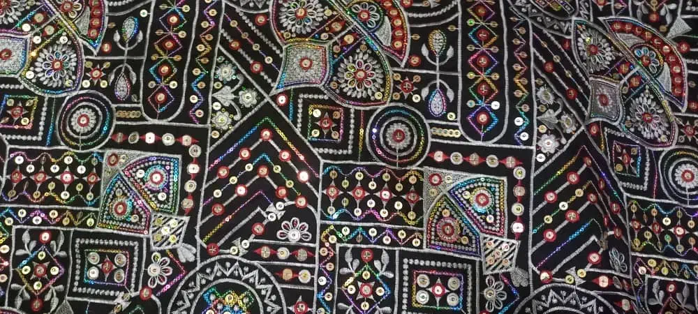 فروش دوتا پارچه سوزن دوزی|لباس|دزفول, |دیوار