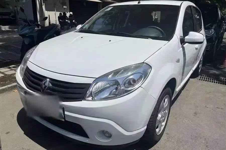 ساندرو ۹۶ بی رنگ سفید|خودرو سواری و وانت|سیرجان, |دیوار