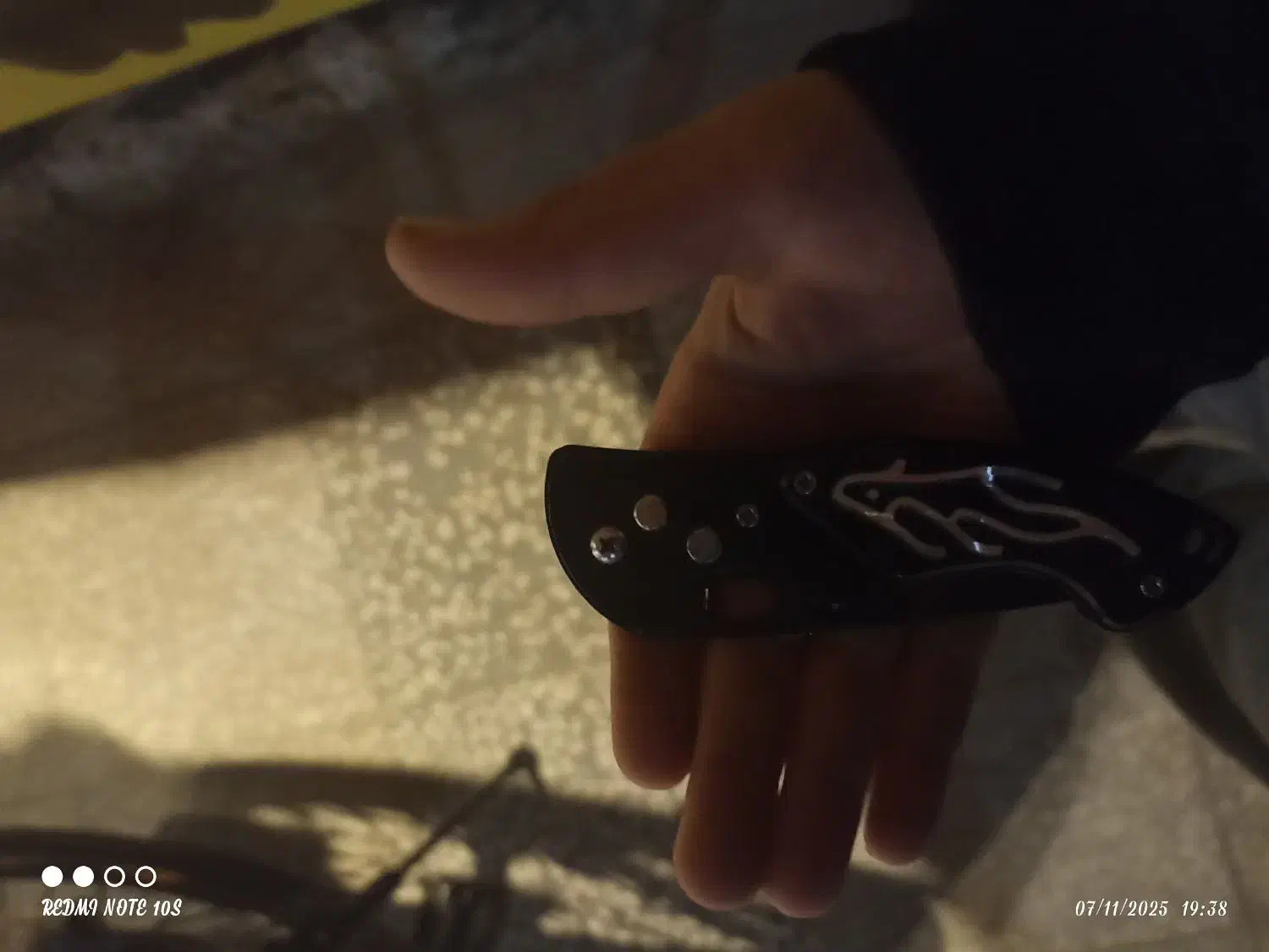 چاقو|کلکسیون و سرگرمی|گنبد کاووس, |دیوار