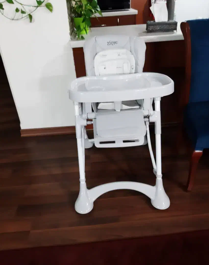 فروش فوری صندلی کودک در حد آک|تخت و صندلی بچه|پردیس, فاز ۲|دیوار