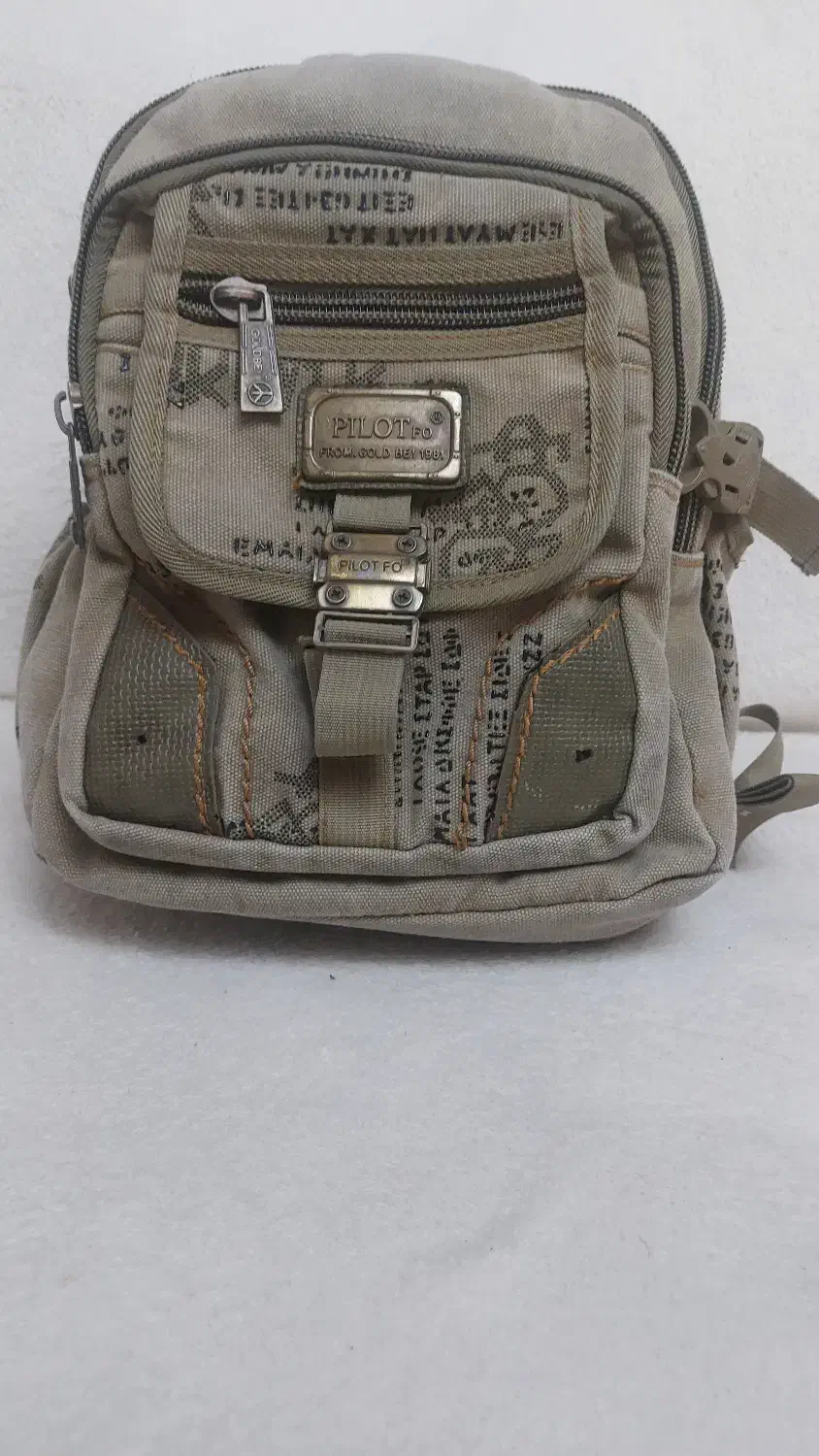 کوله پشتی|کیف، کفش، کمربند|ارومیه, |دیوار