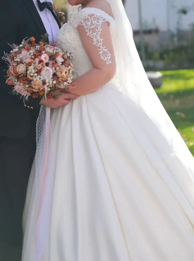 لباس عروس سایز بزرگ|لباس|محمدشهر, همایون ویلا|دیوار