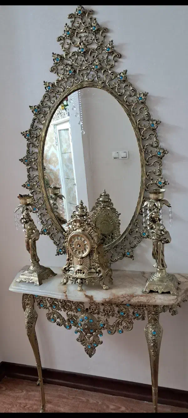 اینه شمعدان برنز اصل|آینه|قدس, شهر‌قدس|دیوار