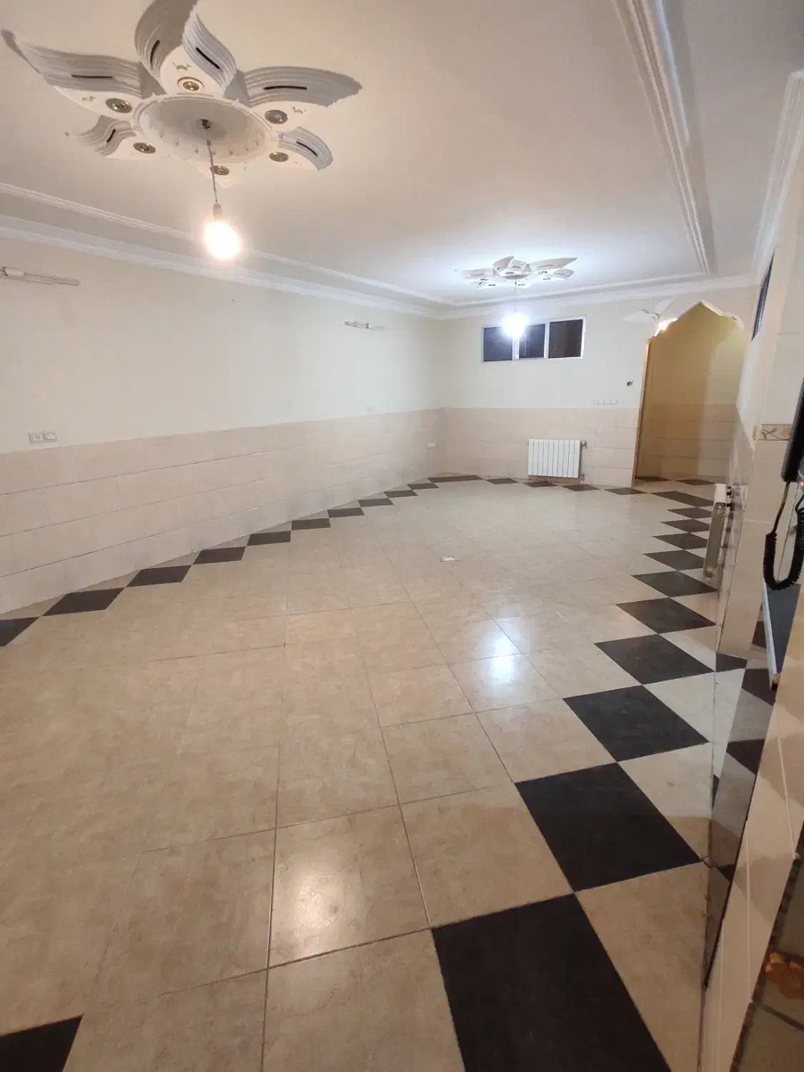 اجاره اپارتمان ۱۳۰ متری|اجارهٔ آپارتمان|اراک, |دیوار