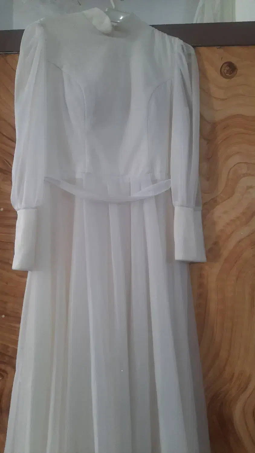 تعدادی لباس مجلسی و لباس حنا وعقد عروس|لباس|سیرجان, |دیوار