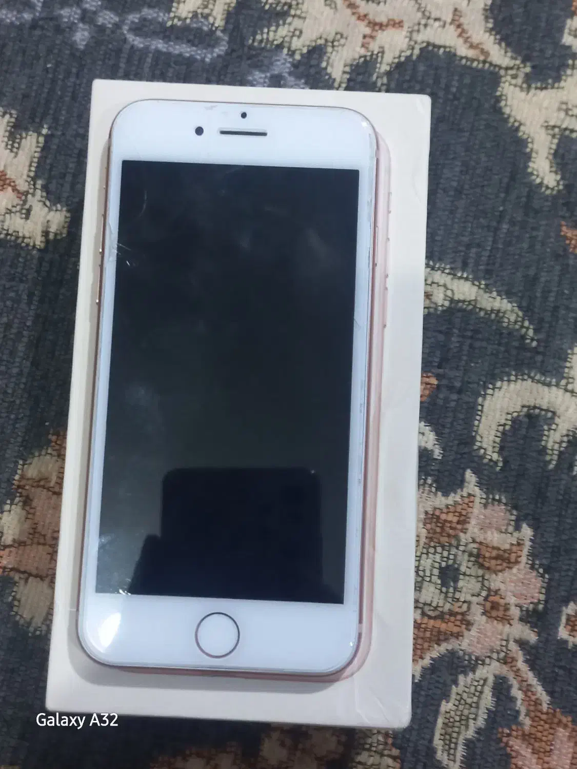 آیفون ۸|موبایل|زاهدان, |دیوار