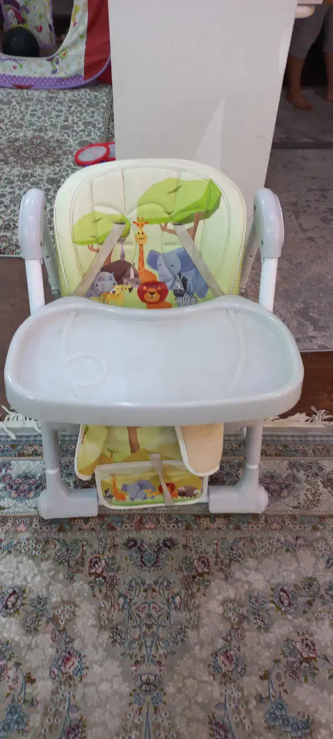 صندلی غذای کودک|تخت و صندلی بچه|رشت, نامجو|دیوار