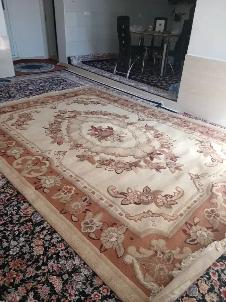 دو عدد گلیم ۹ متری تمیز بدون زدگی|گلیم، جاجیم، گبه|آبدانان, |دیوار