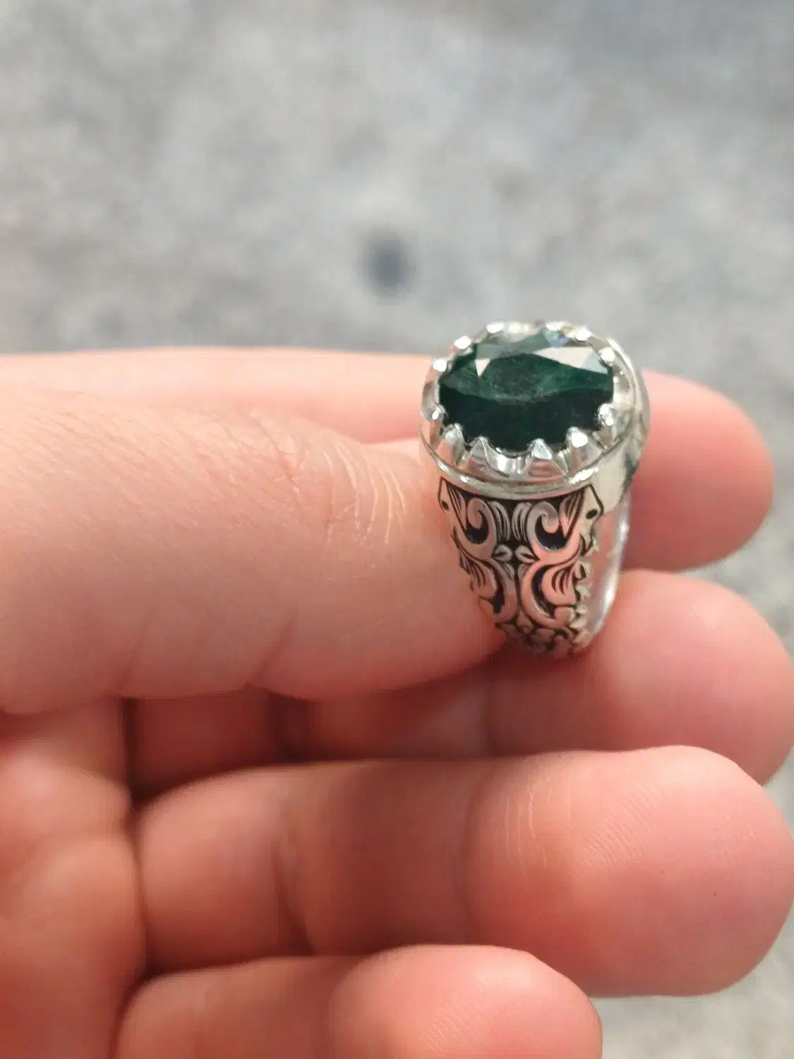 زمرد اصل پاکستانی قلمزنی شده|جواهرات|قدس, شهر‌قدس|دیوار