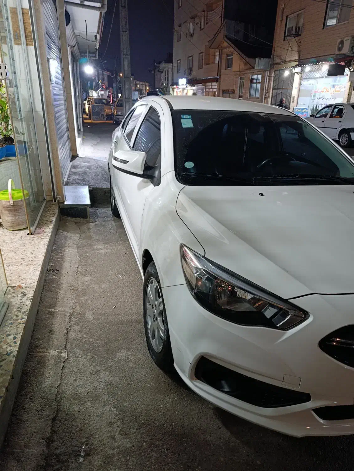 شاهین|خودرو سواری و وانت|رشت, معلولین|دیوار