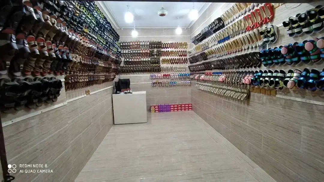 فروش مغازع کفش فروشی|فروش مغازه و غرفه|سراوان, |دیوار