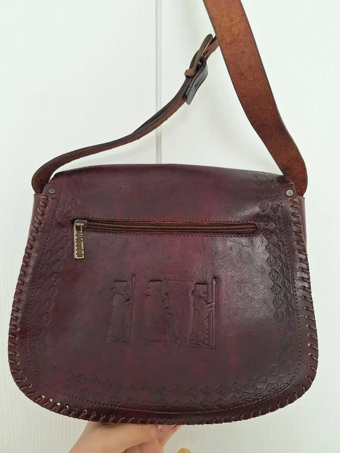 کیف چرم|کیف، کفش، کمربند|هشتگرد, فاز ۳ مهستان|دیوار