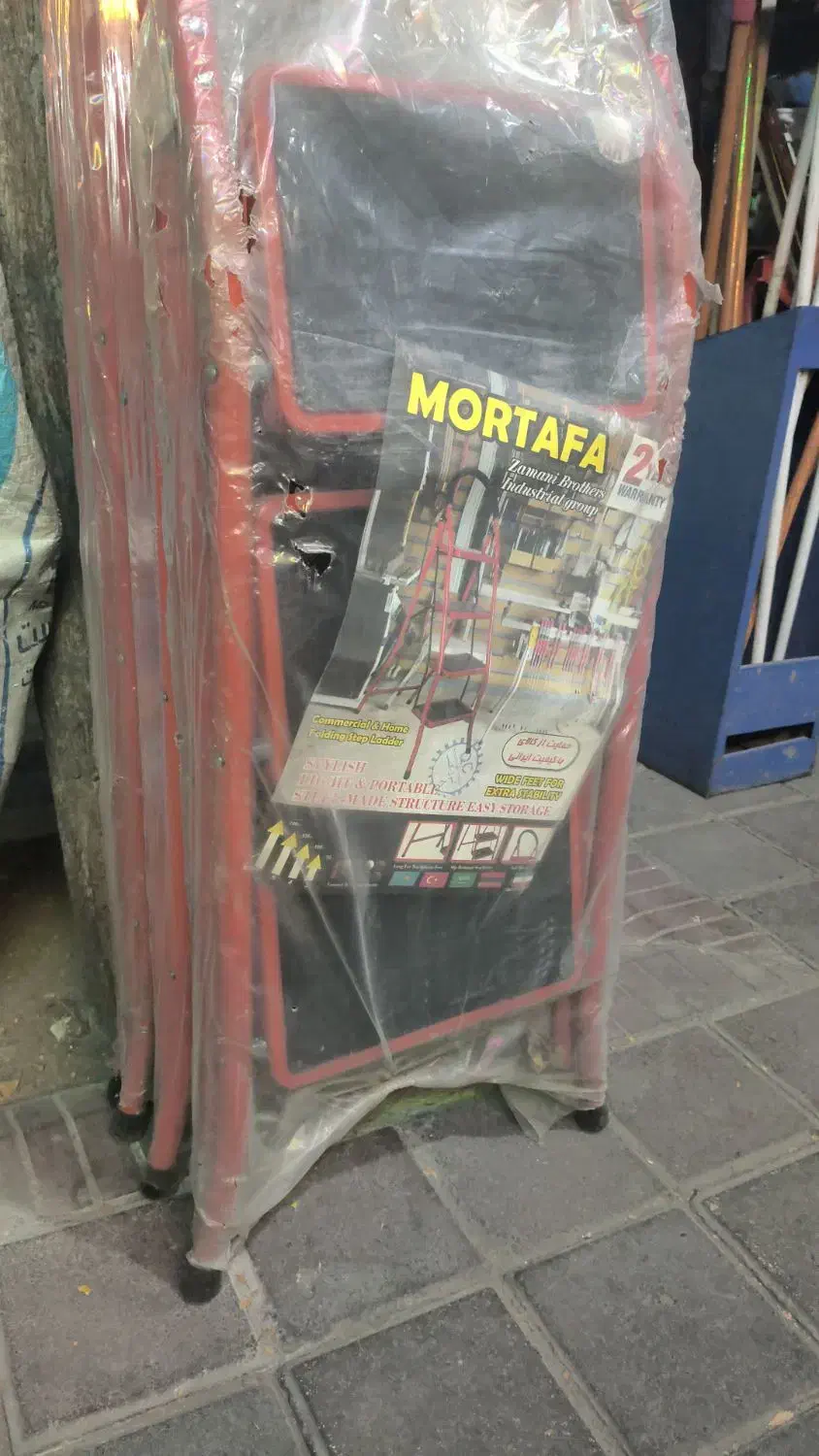 فروش فورغون.ایزوگام.چسب کاشی ساروج زیر قیمت بازار|عمده‌فروشی|تهران, مینای شمالی (مخبر)|دیوار