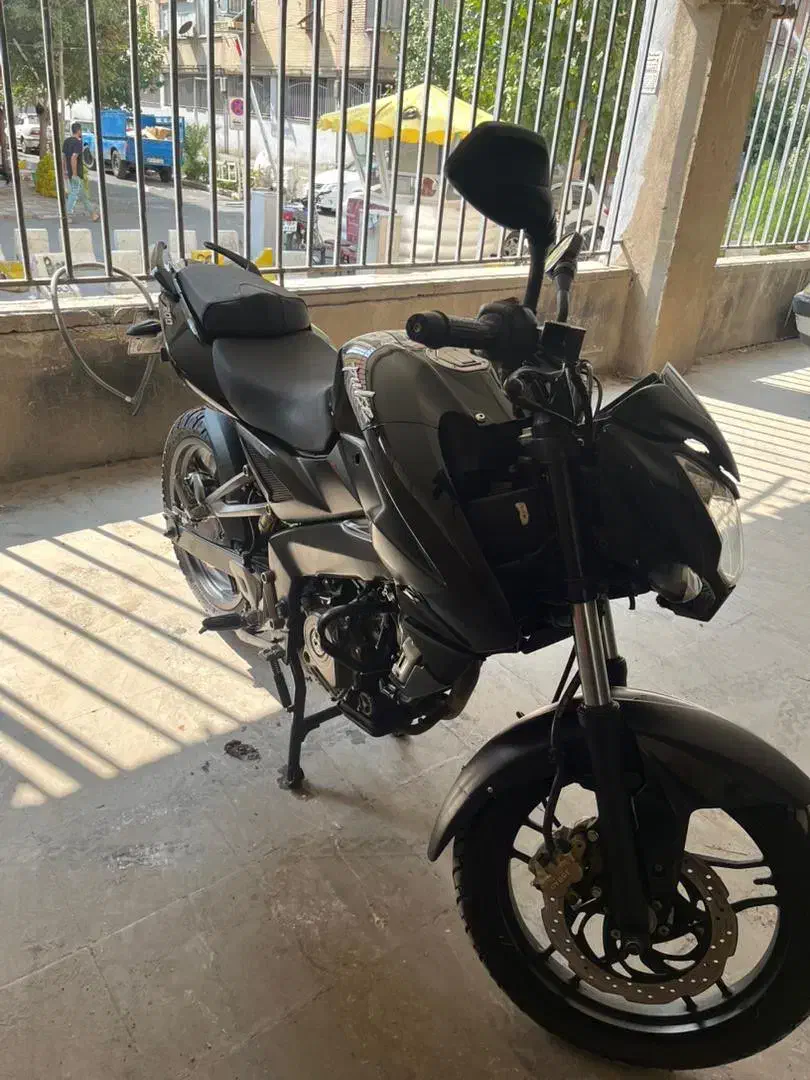 فروشی مدل ۹۳|موتورسیکلت|ری, ظهیرآباد|دیوار