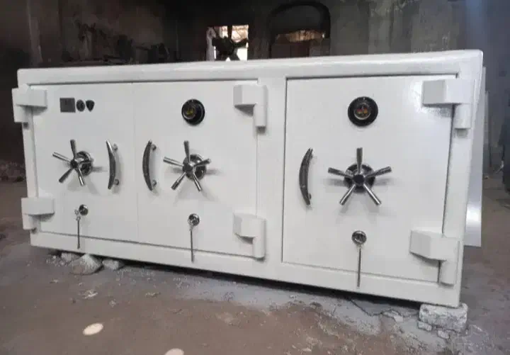 فروش گاوصندوق زیرویترینی زاگرس|ابزارآلات|پیرانشهر, |دیوار