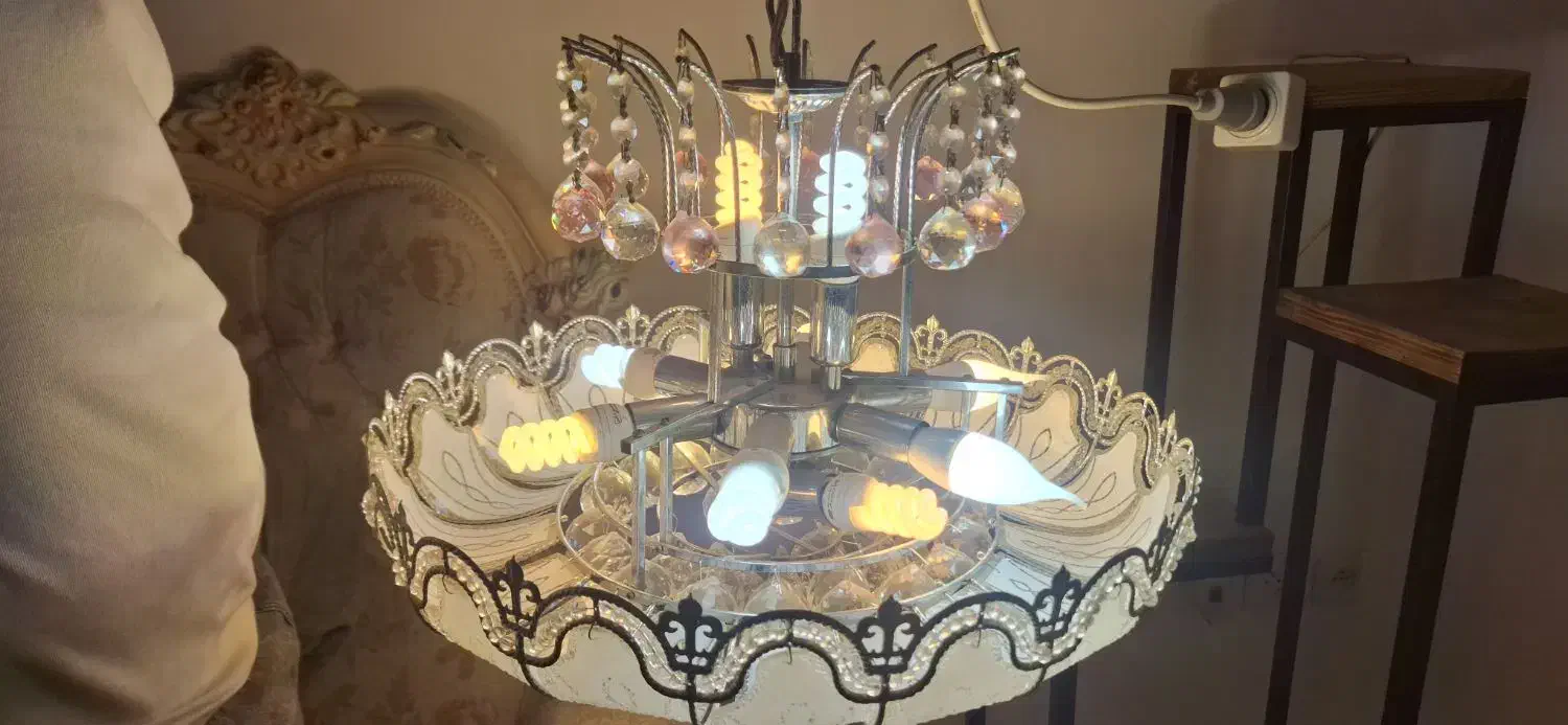 لوستر|لوستر و چراغ آویز|رشت, حمیدیان|دیوار