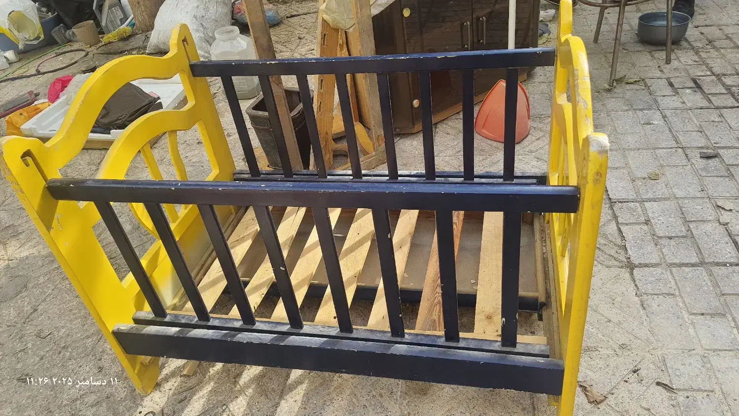 گهواره وتخت|تخت و سرویس خواب|مشهد, کوشش|دیوار