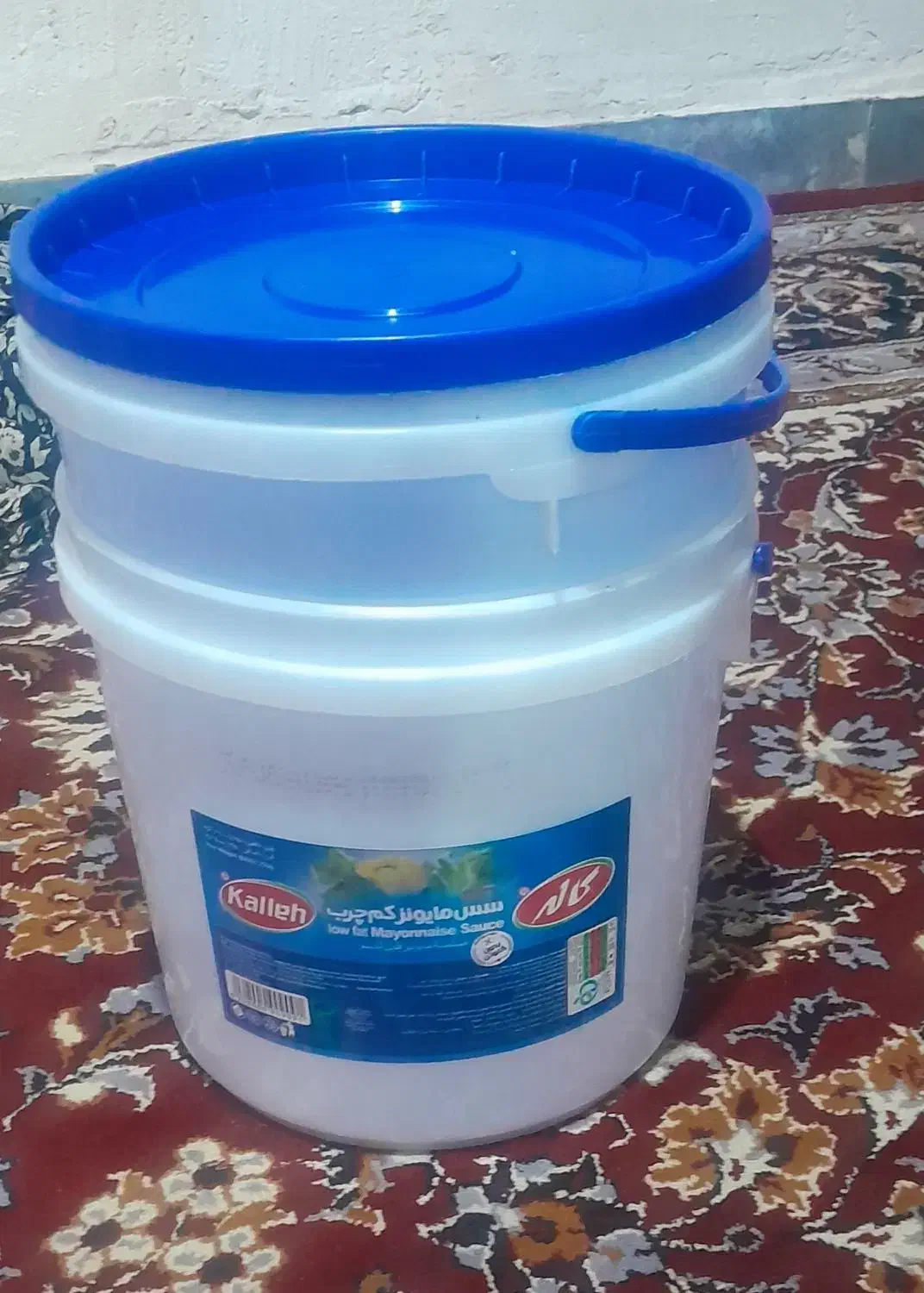 سطل تمیز سالم  ۱۰ کیلویی هست|ظروف نگهدارنده، پلاستیکی، یک‌بارمصرف|چرام, |دیوار