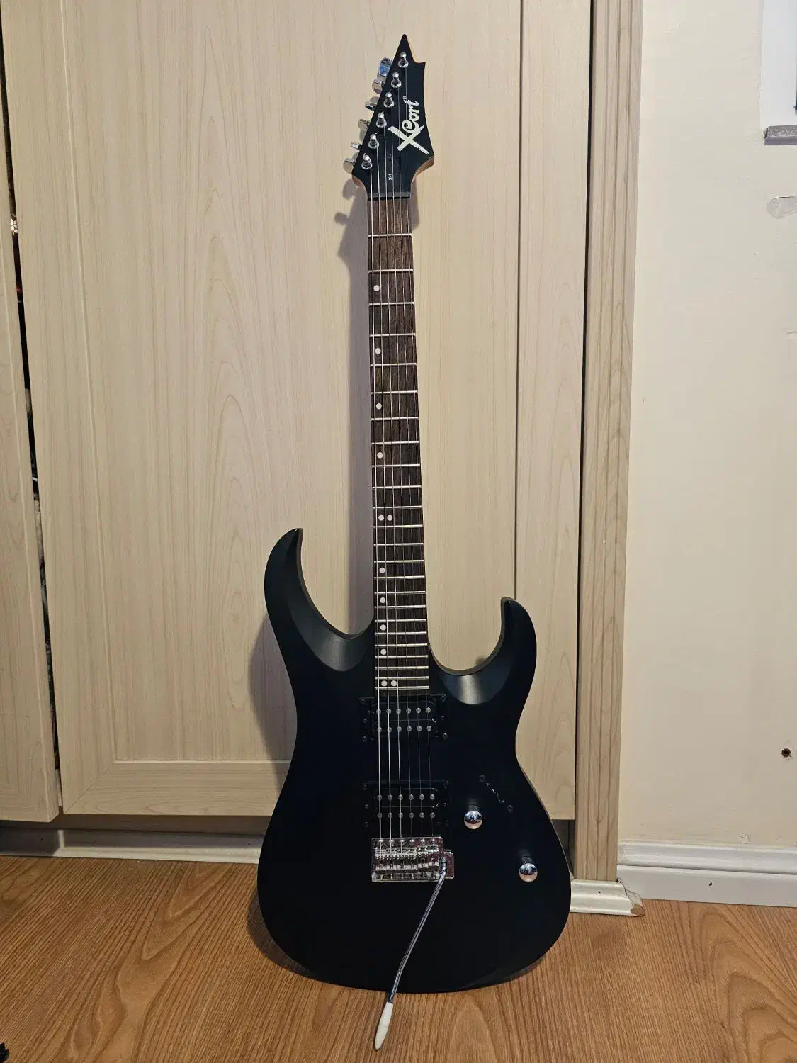 گیتار الکتریک Cort x1 (باندل کامل)|گیتار، بیس، امپلیفایر|تهران, اکباتان|دیوار
